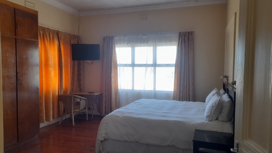 7 Bedroom Property for Sale in Quigney Eastern Cape